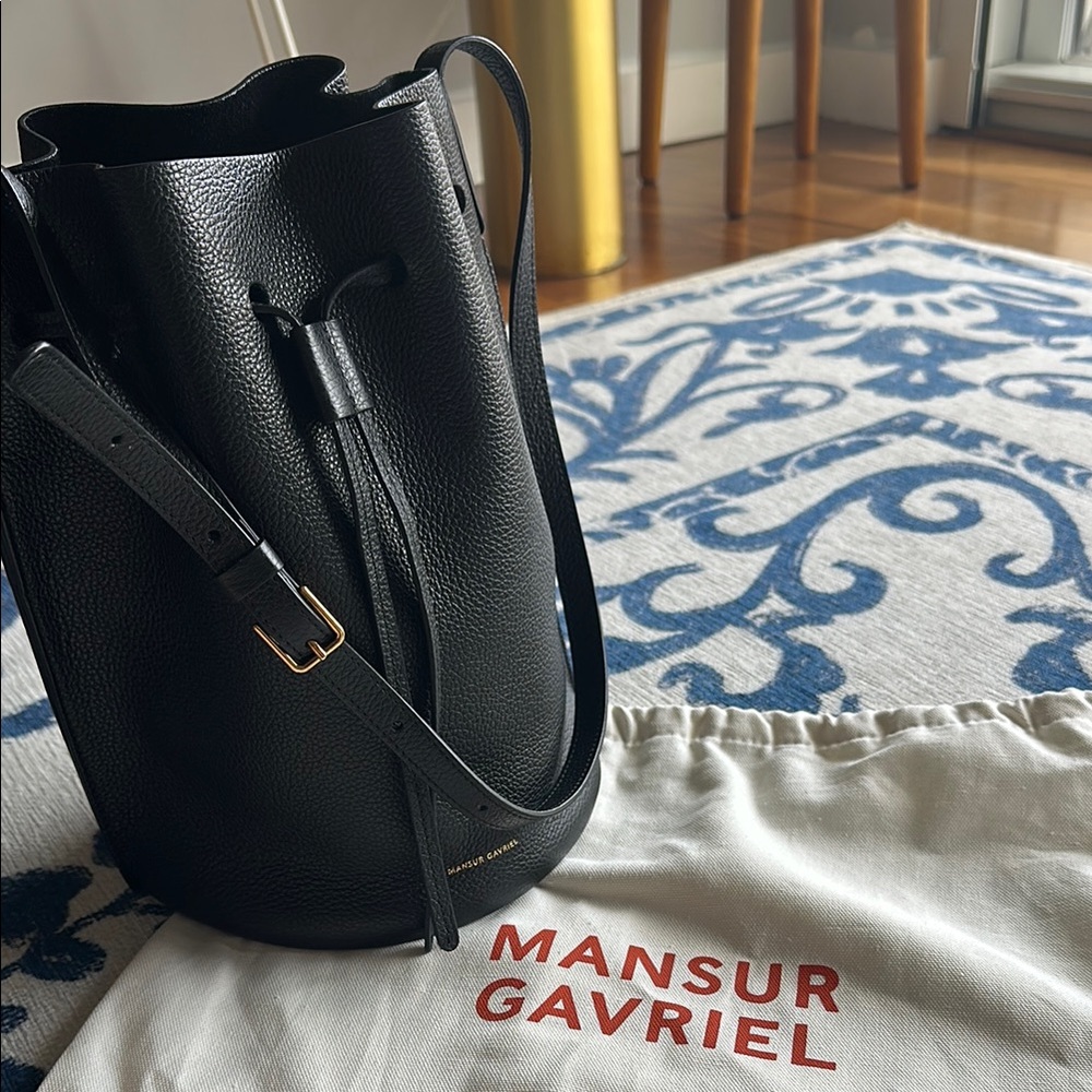 Mansur Gavriel Champagne Small Leather Bucket Bag, Black, Like New